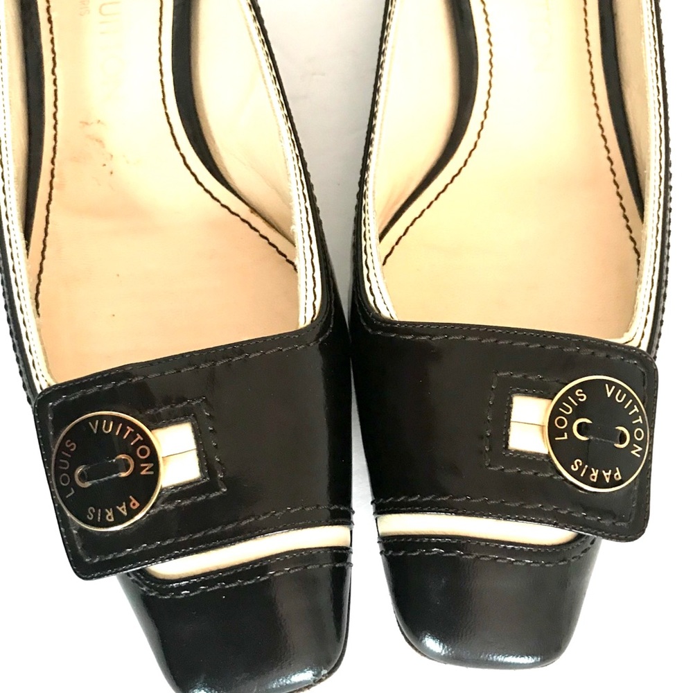 Authentic Louis Vuitton shoes/ flats - Picture 4 of 16